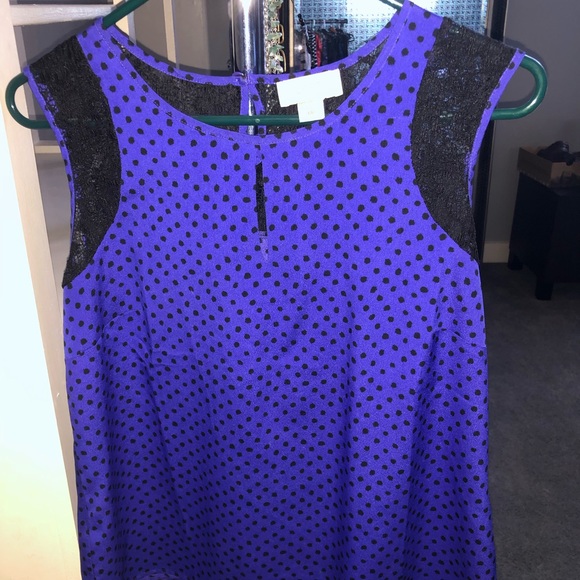 Ann Taylor LOFT top with keyhole - Picture 1 of 2